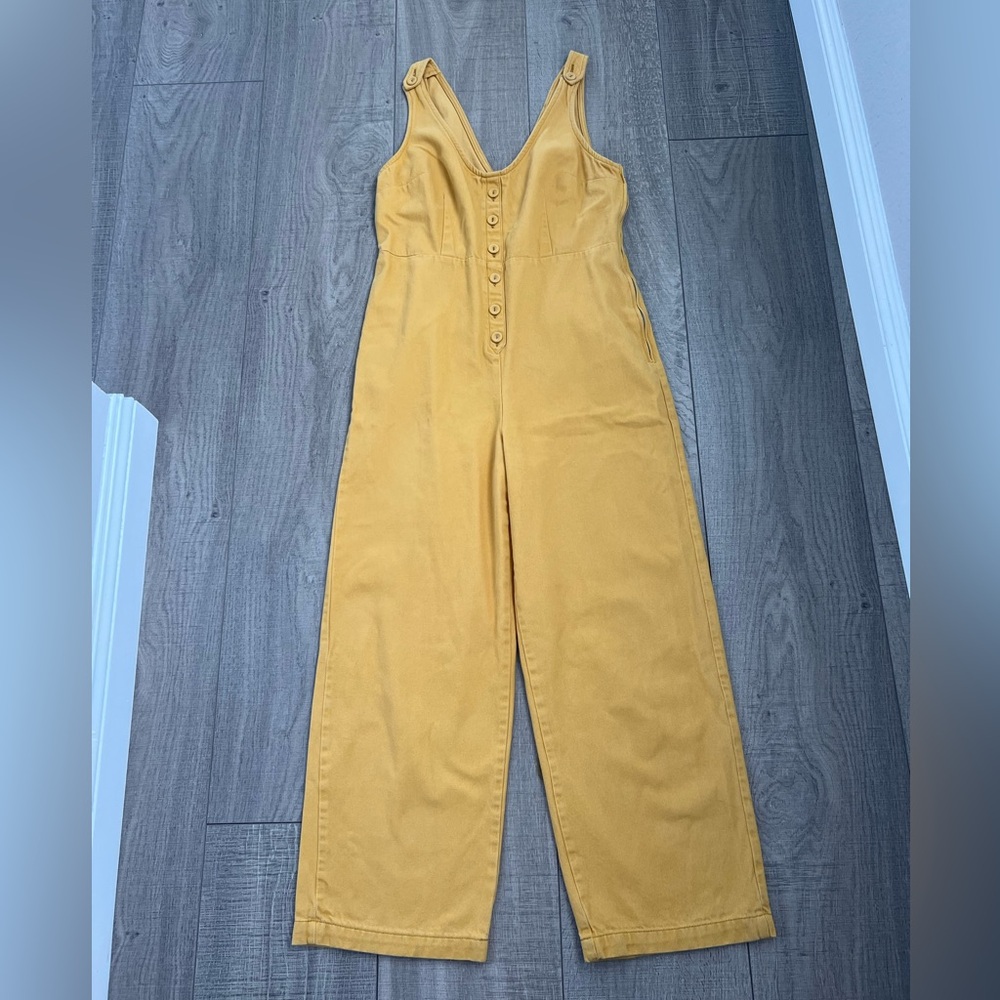 Urban Outfitters Yellow Button-Down Jumpsuit Women’s Size Large